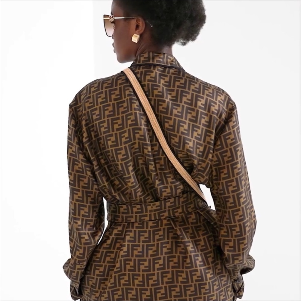 F is Fendi Sunglasses - Picture 7 of 7